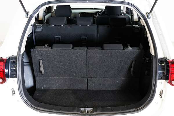 2017 Mitsubishi Outlander LS Safety Pack ZK