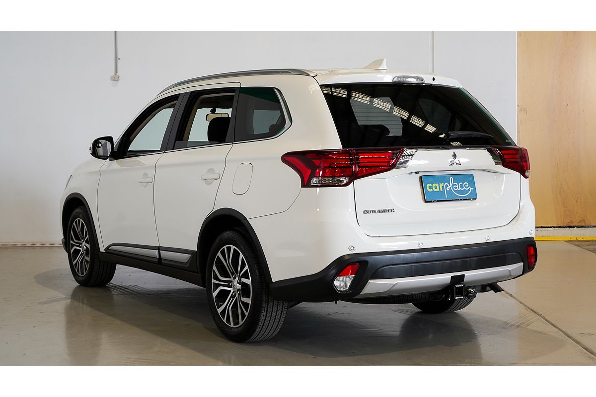 2017 Mitsubishi Outlander LS Safety Pack ZK