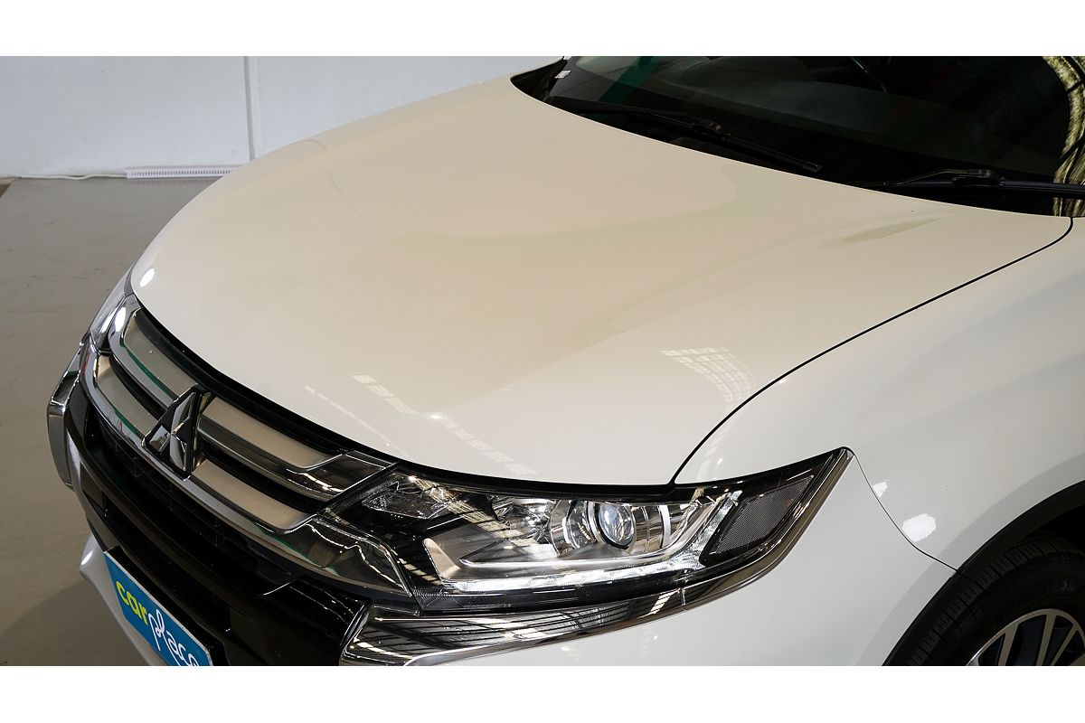 2017 Mitsubishi Outlander LS Safety Pack ZK