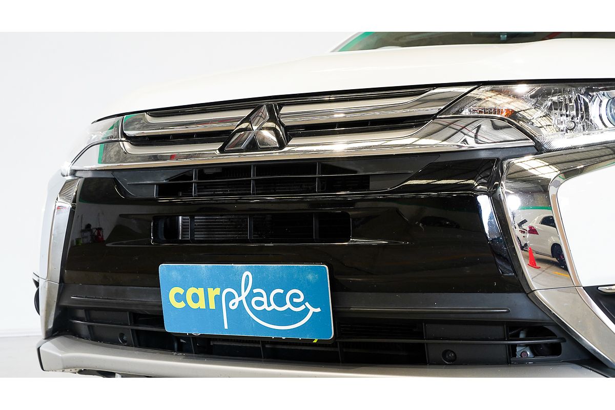 2017 Mitsubishi Outlander LS Safety Pack ZK