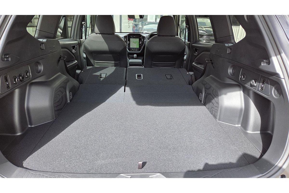 2025 Subaru Forester Premium S6