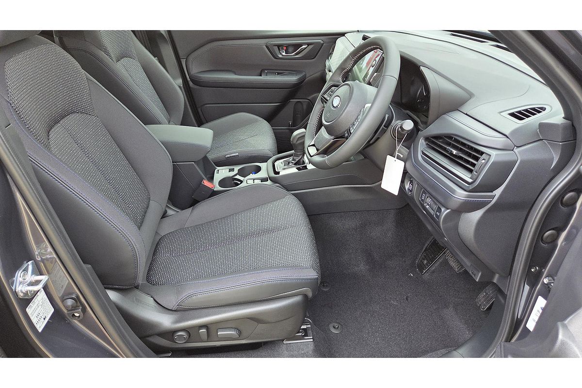 2025 Subaru Forester Premium S6
