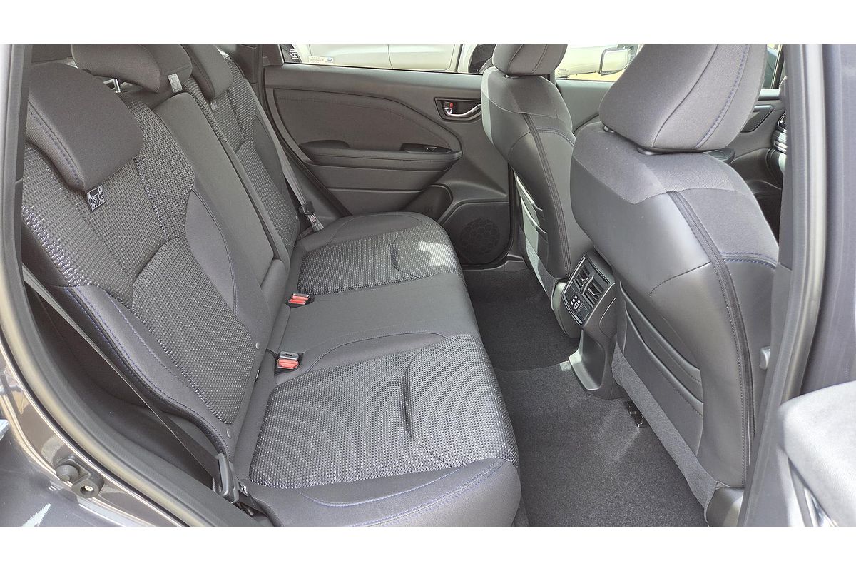 2025 Subaru Forester Premium S6