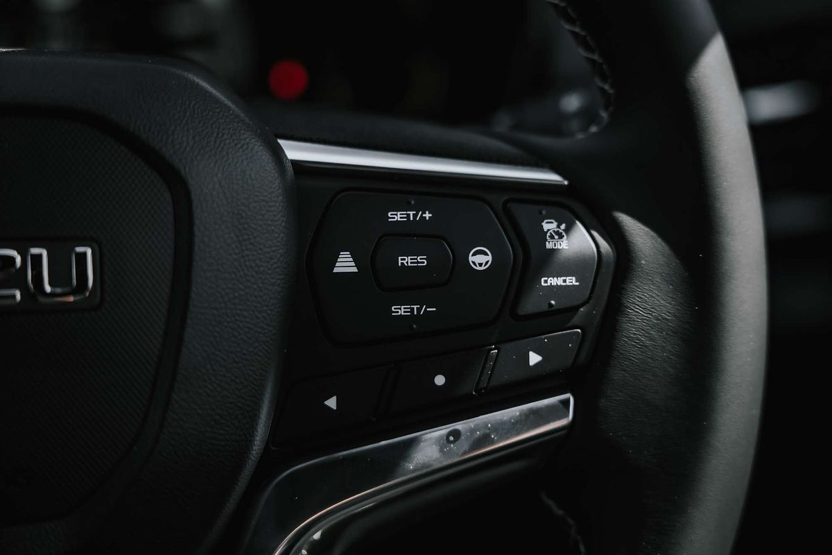 2023 Isuzu D-MAX LS-U 4X4
