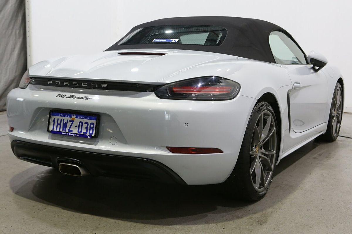 2023 Porsche 718 Boxster 982