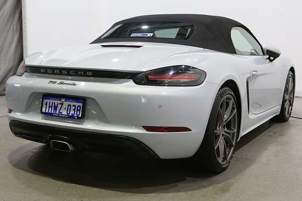 2023 Porsche 718 Boxster 982