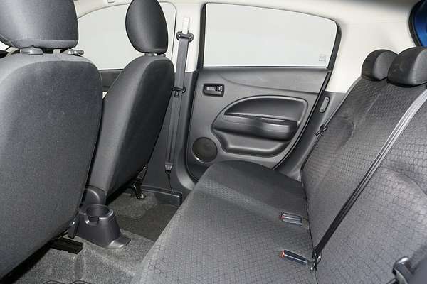 2013 Mitsubishi Mirage ES LA