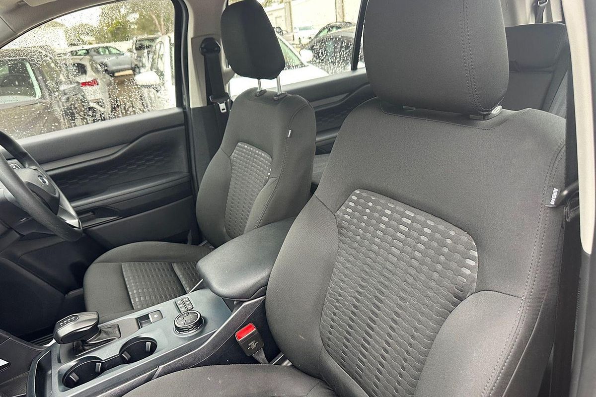 2024 Ford Everest Ambiente 2.0L