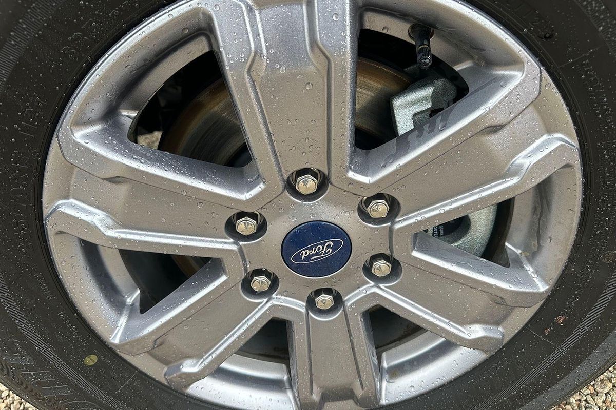 2024 Ford Everest Ambiente 2.0L