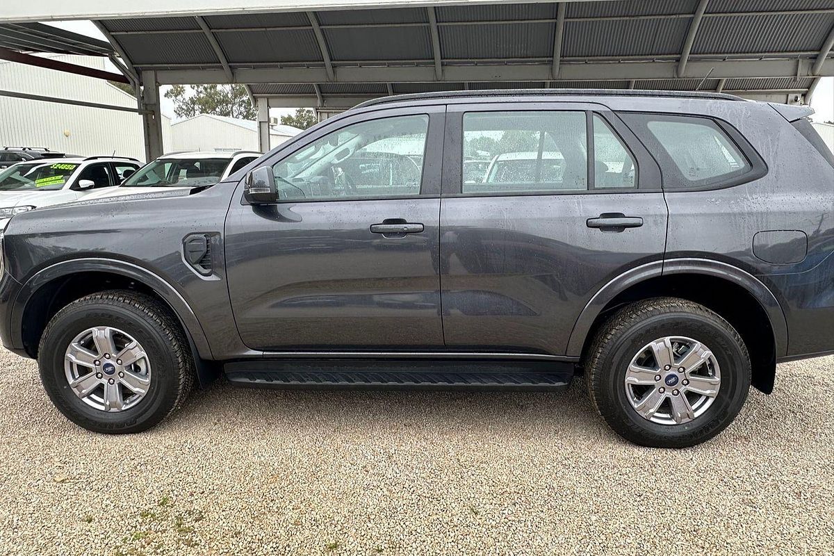 2024 Ford Everest Ambiente 2.0L