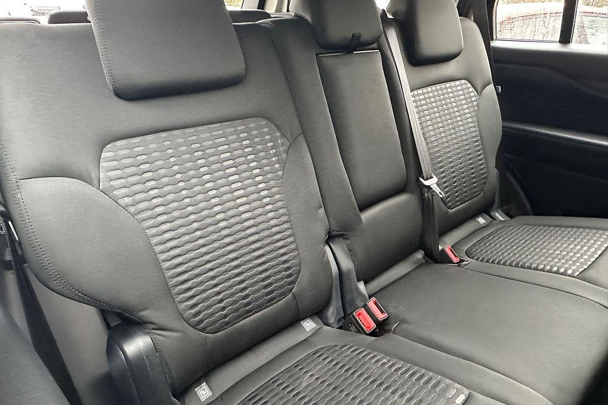 2024 Ford Everest Ambiente 2.0L