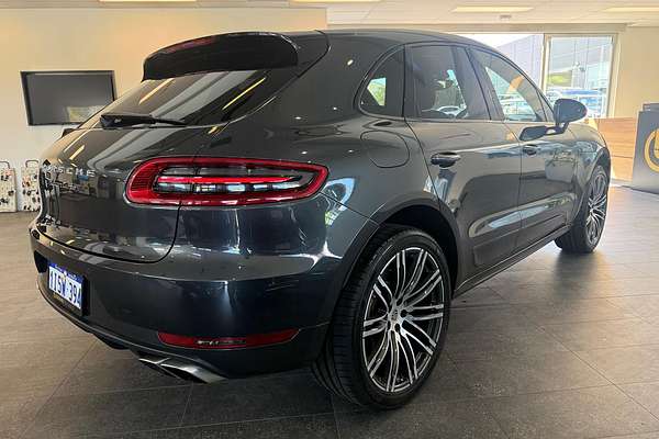 2017 Porsche Macan Turbo 95B