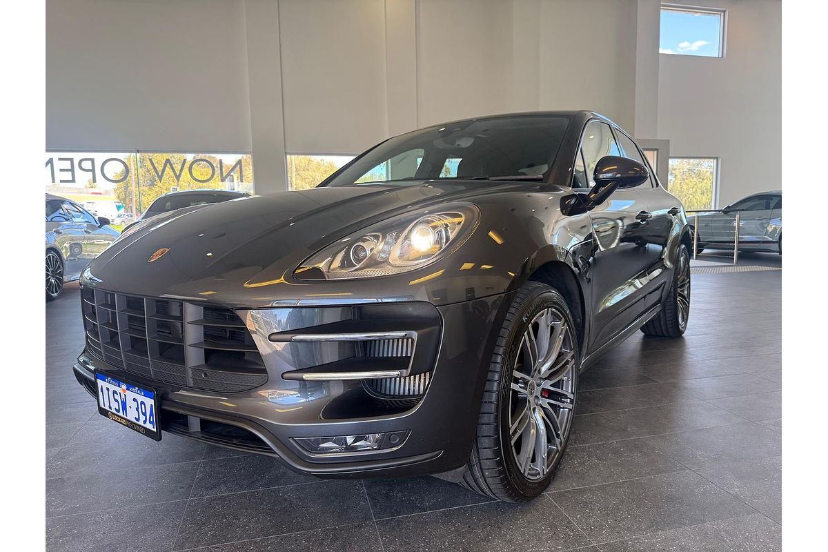 2017 Porsche Macan Turbo 95B