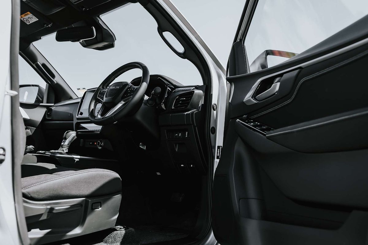 2025 Isuzu D-MAX LS-U 4X4
