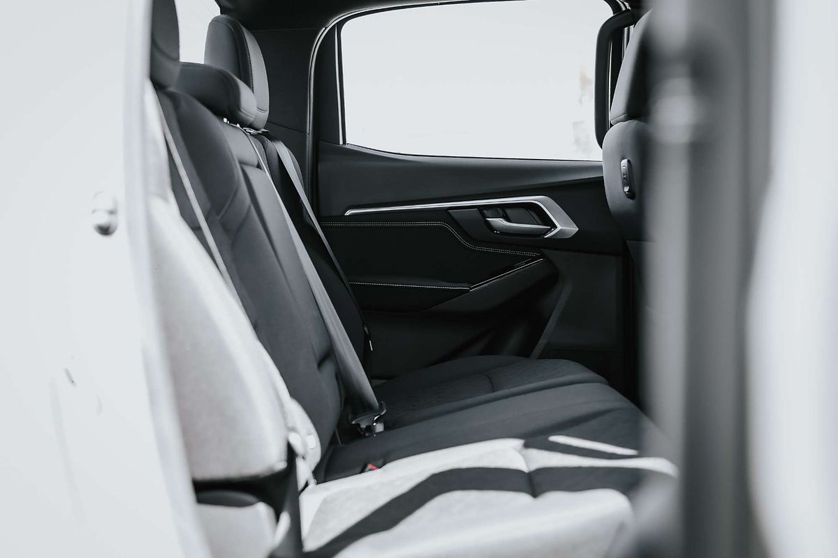 2025 Isuzu D-MAX LS-U 4X4