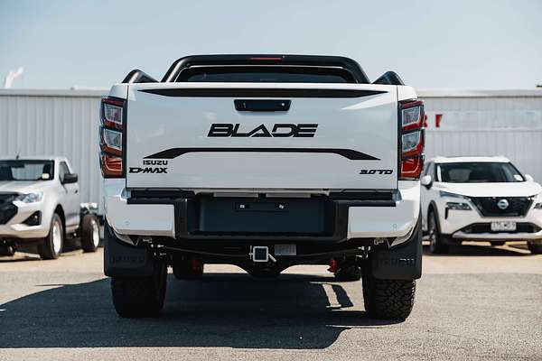 2025 Isuzu D-MAX BLADE 4X4