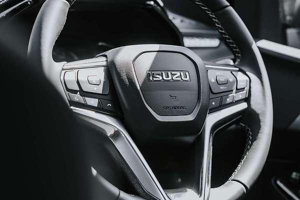 2025 Isuzu D-MAX LS-U 4X4