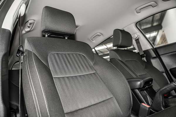 2021 Kia Sportage S QL