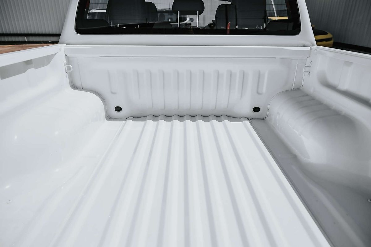 2025 Isuzu D-MAX SX High Ride Rear Wheel Drive