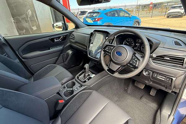 2025 Subaru Forester Touring S6