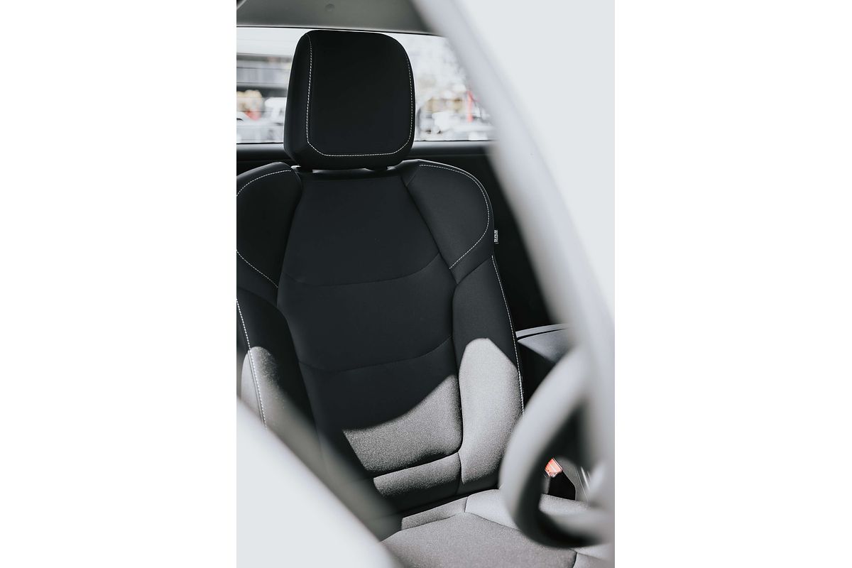 2025 Isuzu D-MAX SX High Ride Rear Wheel Drive