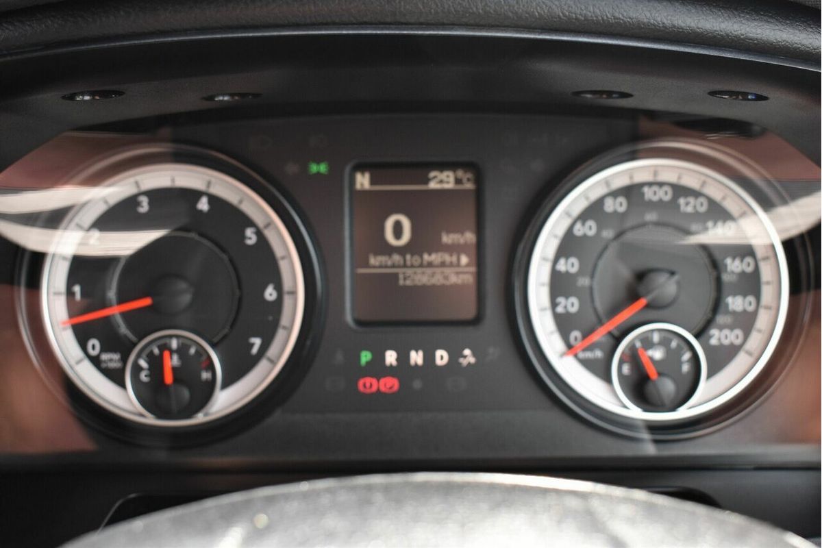 2019 RAM 1500 Express RamBox DS 4X4