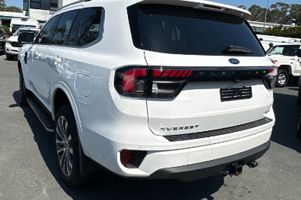 2023 Ford Everest Platinum 3.0L