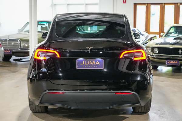 2023 Tesla Model Y Rear-Wheel Drive