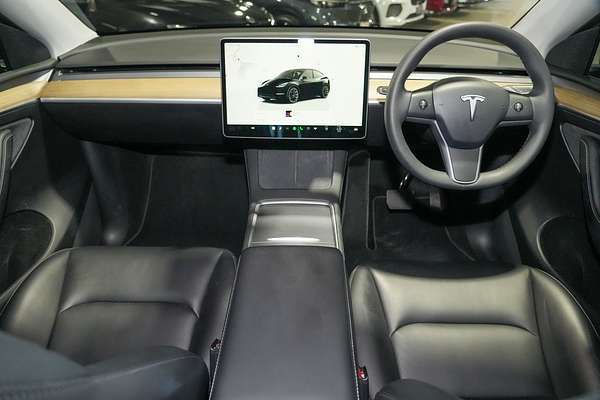 2023 Tesla Model Y Rear-Wheel Drive
