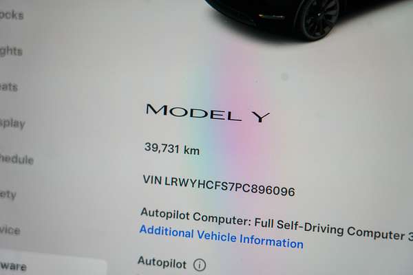 2023 Tesla Model Y Rear-Wheel Drive