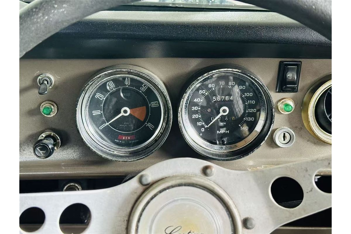 CORTINA MK11 440 MANUAL SEDAN