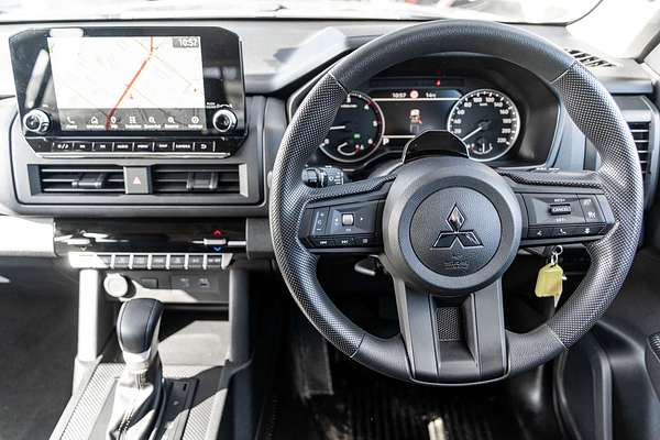 2024 Mitsubishi Triton GLX MV 4X4