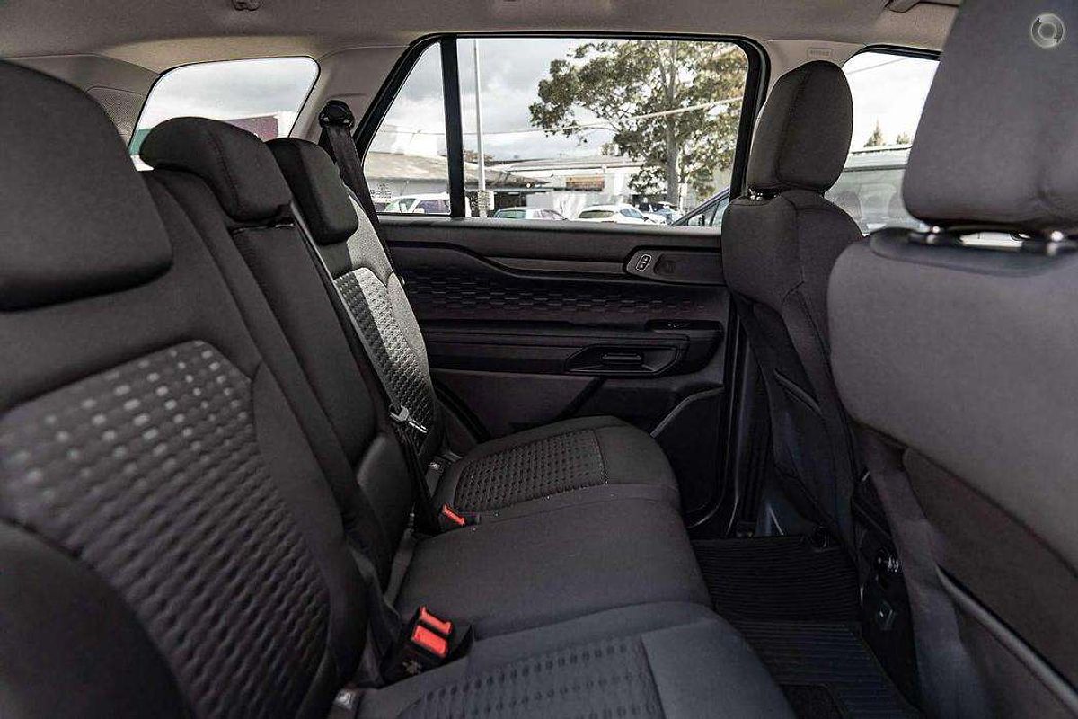 2024 Ford Everest Ambiente 2.0L