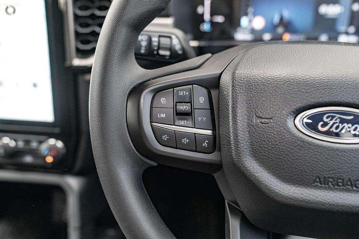 2024 Ford Everest Ambiente 2.0L