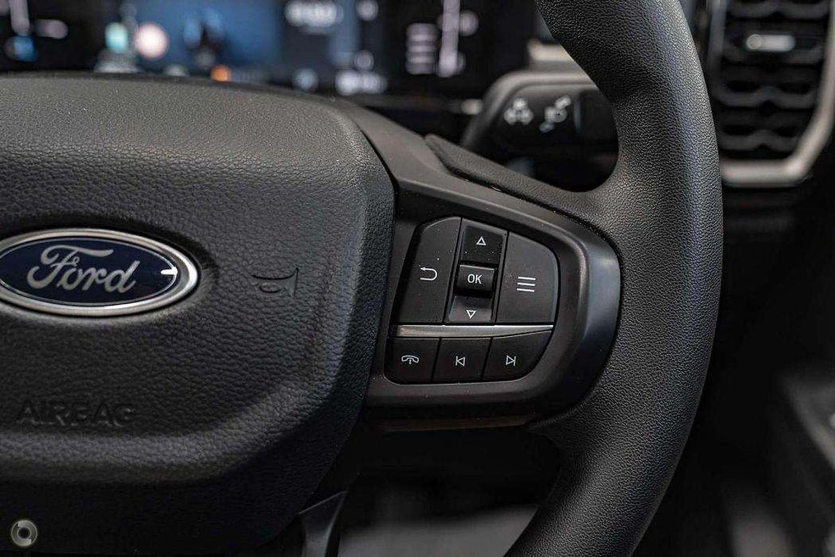 2024 Ford Everest Ambiente 2.0L