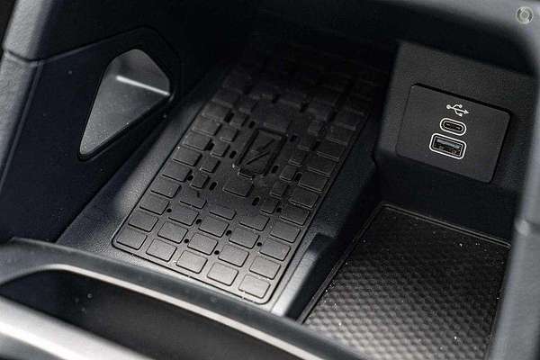 2024 Ford Everest Ambiente 2.0L