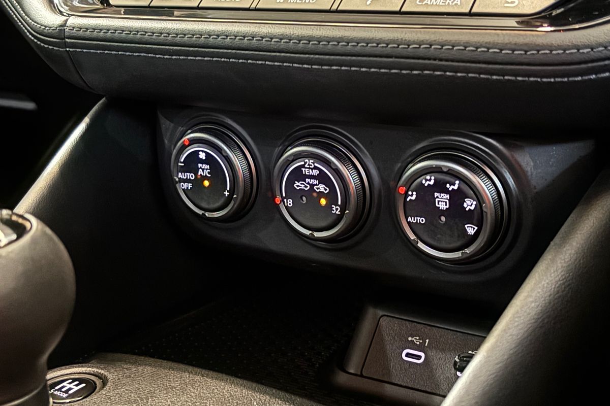 2023 Nissan Z Z  Z2PMCP23