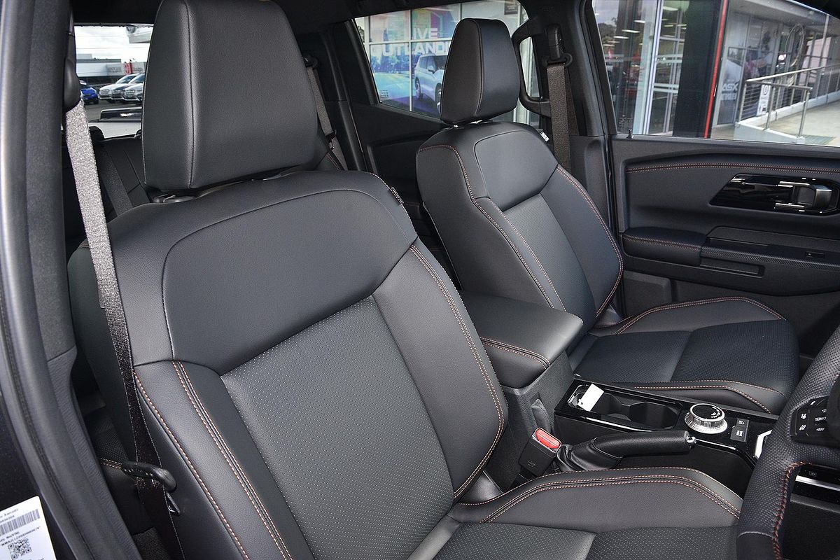 2025 Mitsubishi Triton GSR MV 4X4