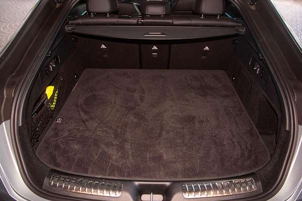 2025 Mercedes-Benz GLC-Class GLC300 C254