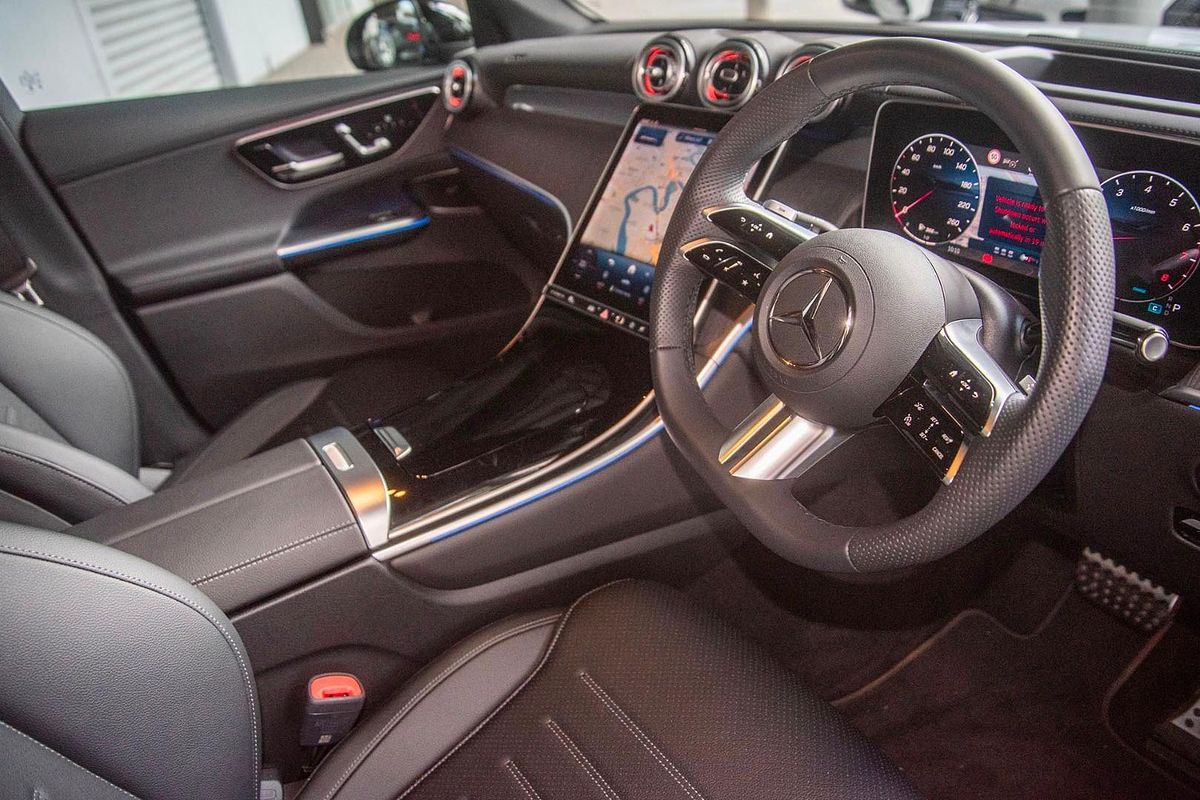 2025 Mercedes-Benz GLC-Class GLC300 C254