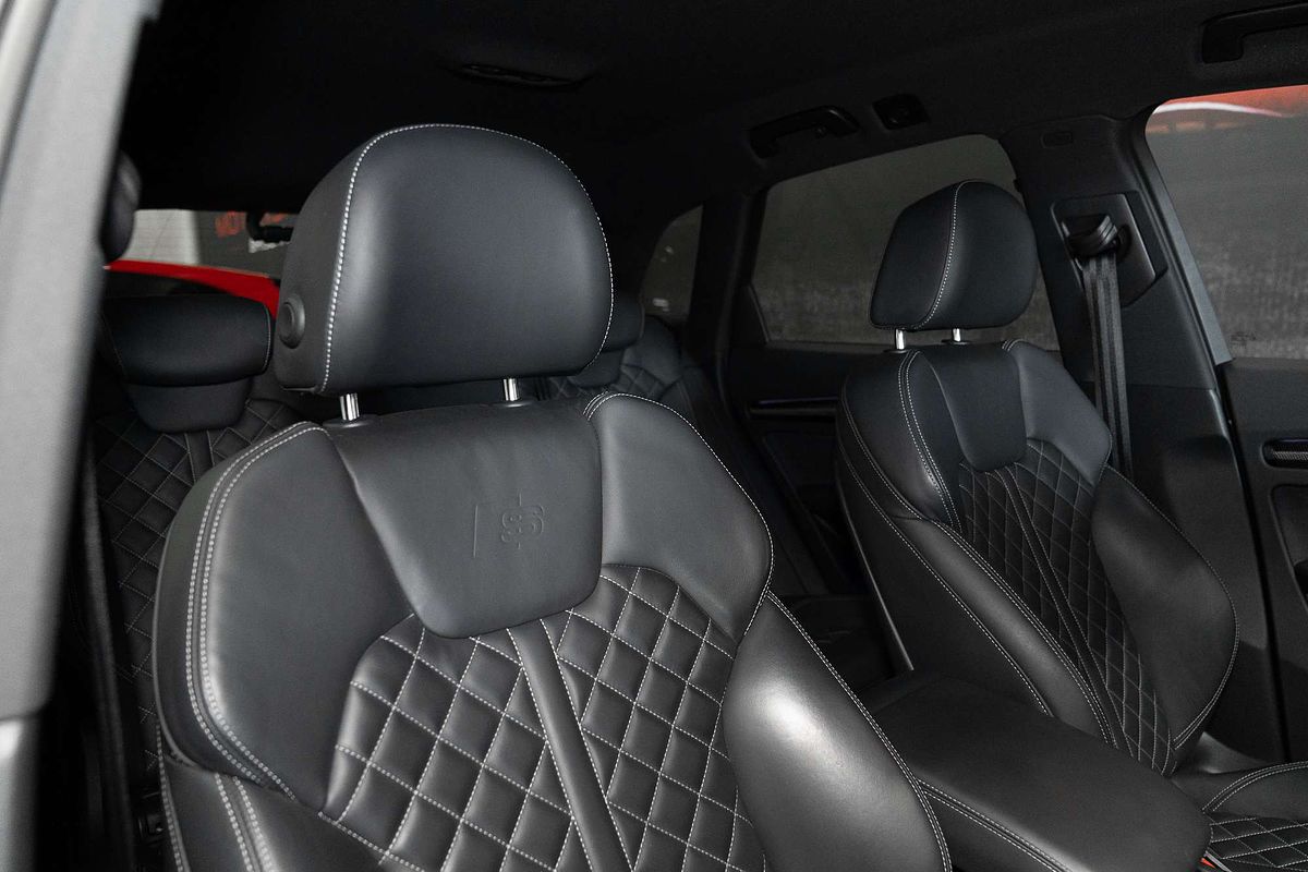 2018 Audi SQ5  FY
