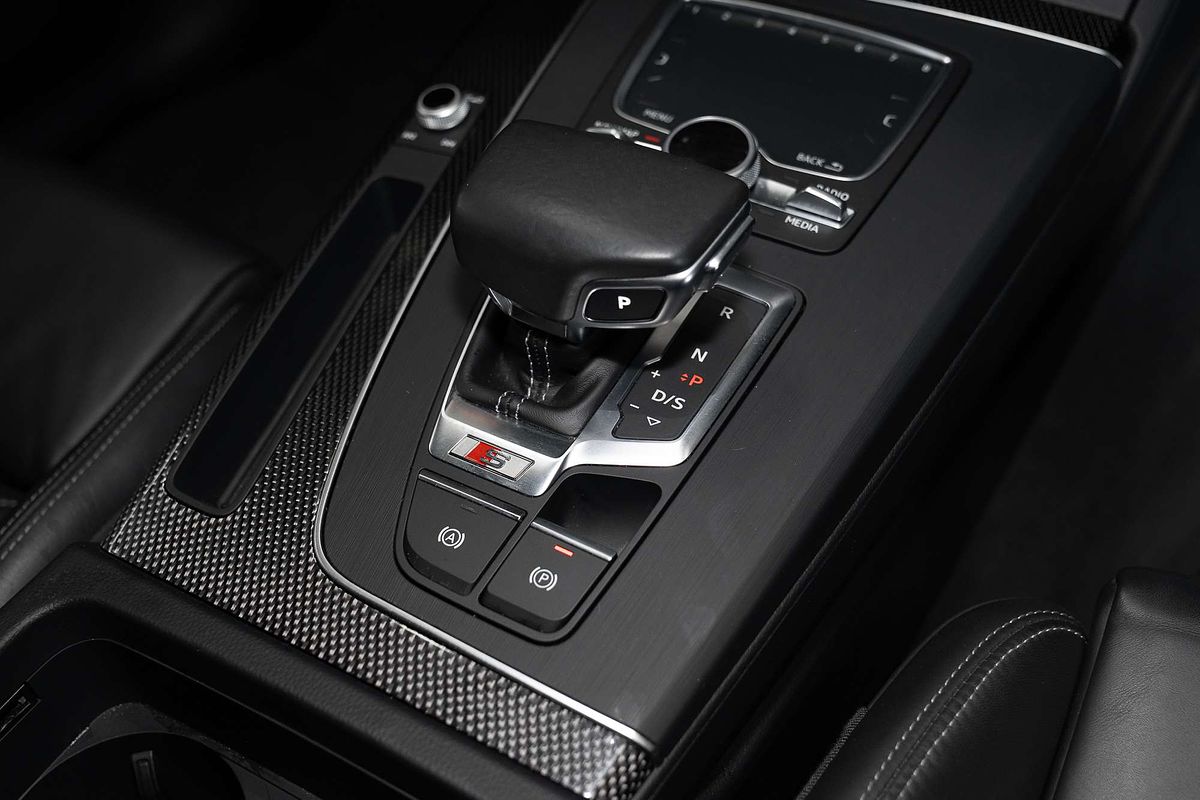 2018 Audi SQ5  FY