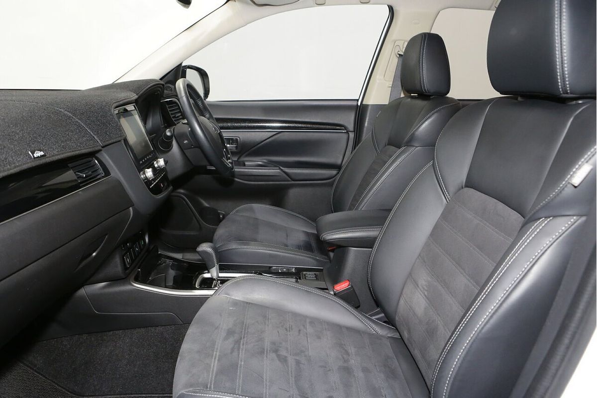 2021 Mitsubishi Outlander LS ZL