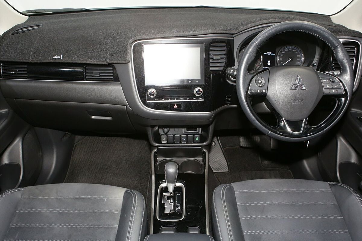 2021 Mitsubishi Outlander LS ZL