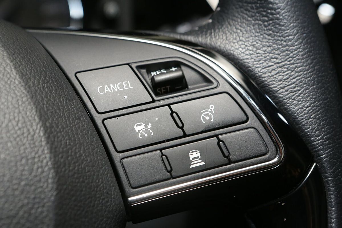 2021 Mitsubishi Outlander LS ZL
