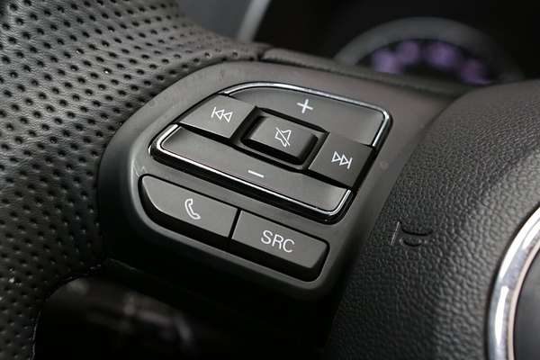 2024 MG ZS Excite AZS1