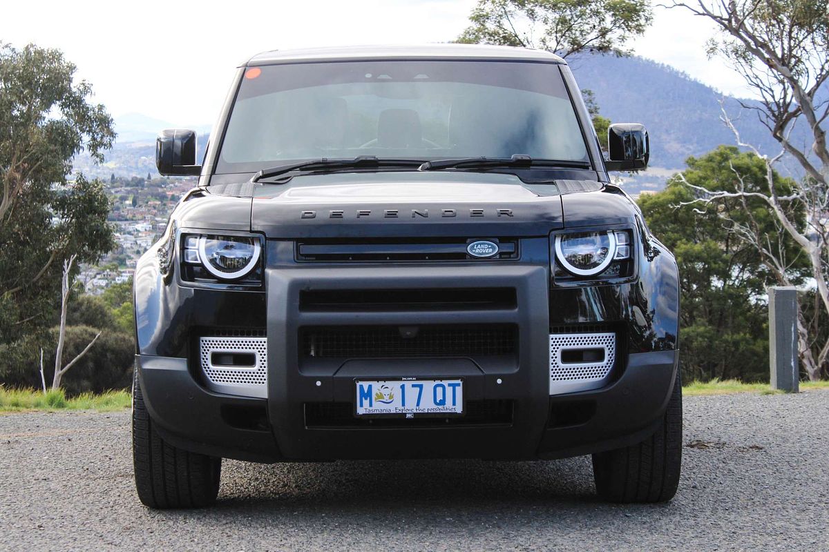 2022 Land Rover Defender 90 D250 S L663