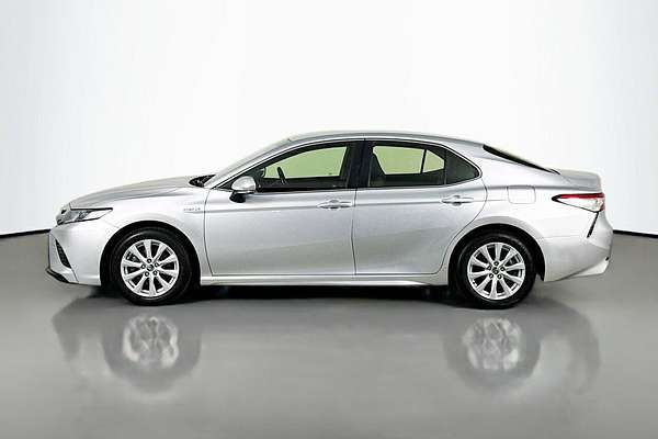 2020 Toyota Camry Ascent Sport AXVH70R