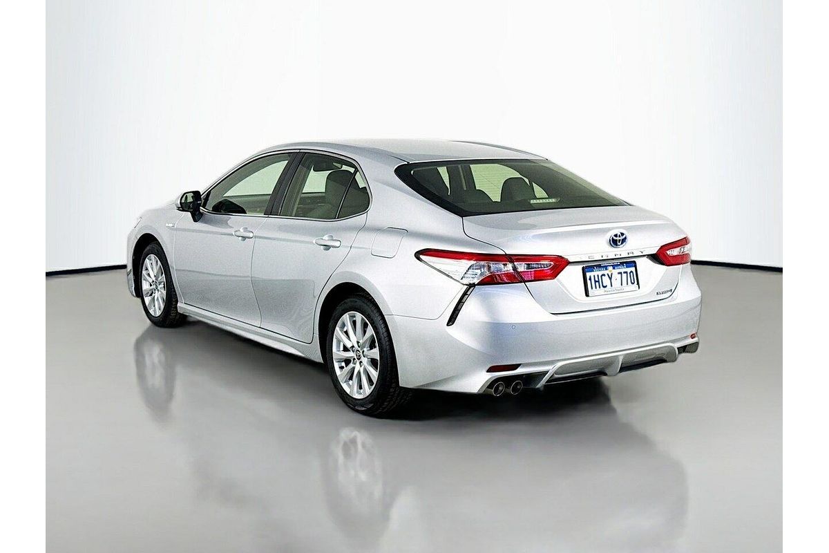 2020 Toyota Camry Ascent Sport AXVH70R