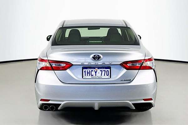 2020 Toyota Camry Ascent Sport AXVH70R